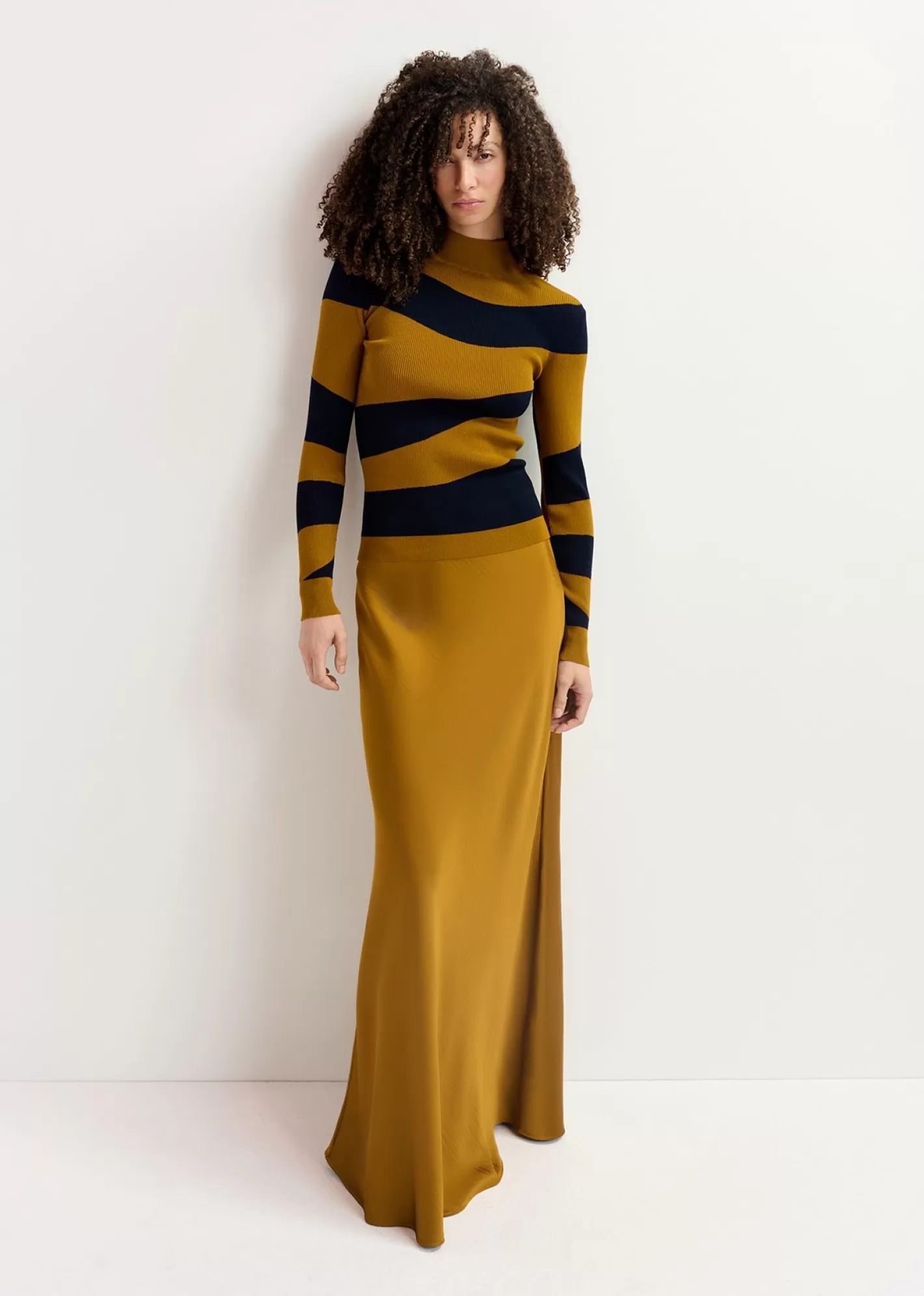 Hot satin maxi-length skirt Fall 2024 Collection | Skirts