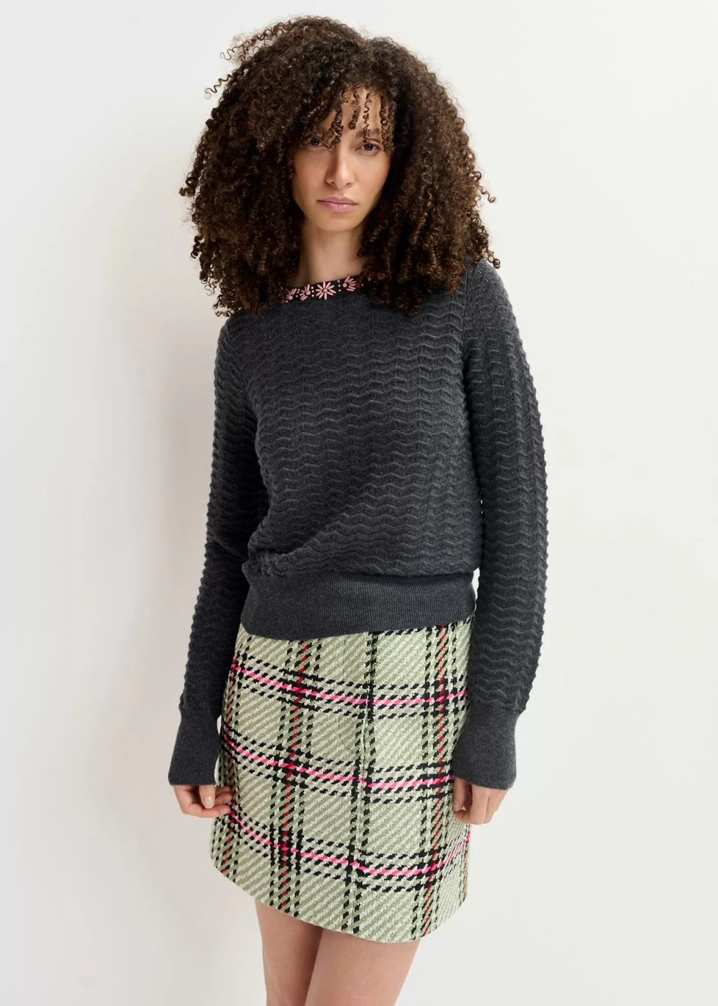 Hot Dark grey knit sweater with embellished neckline Fall 2024 Collection | Sweaters & Cardigans
