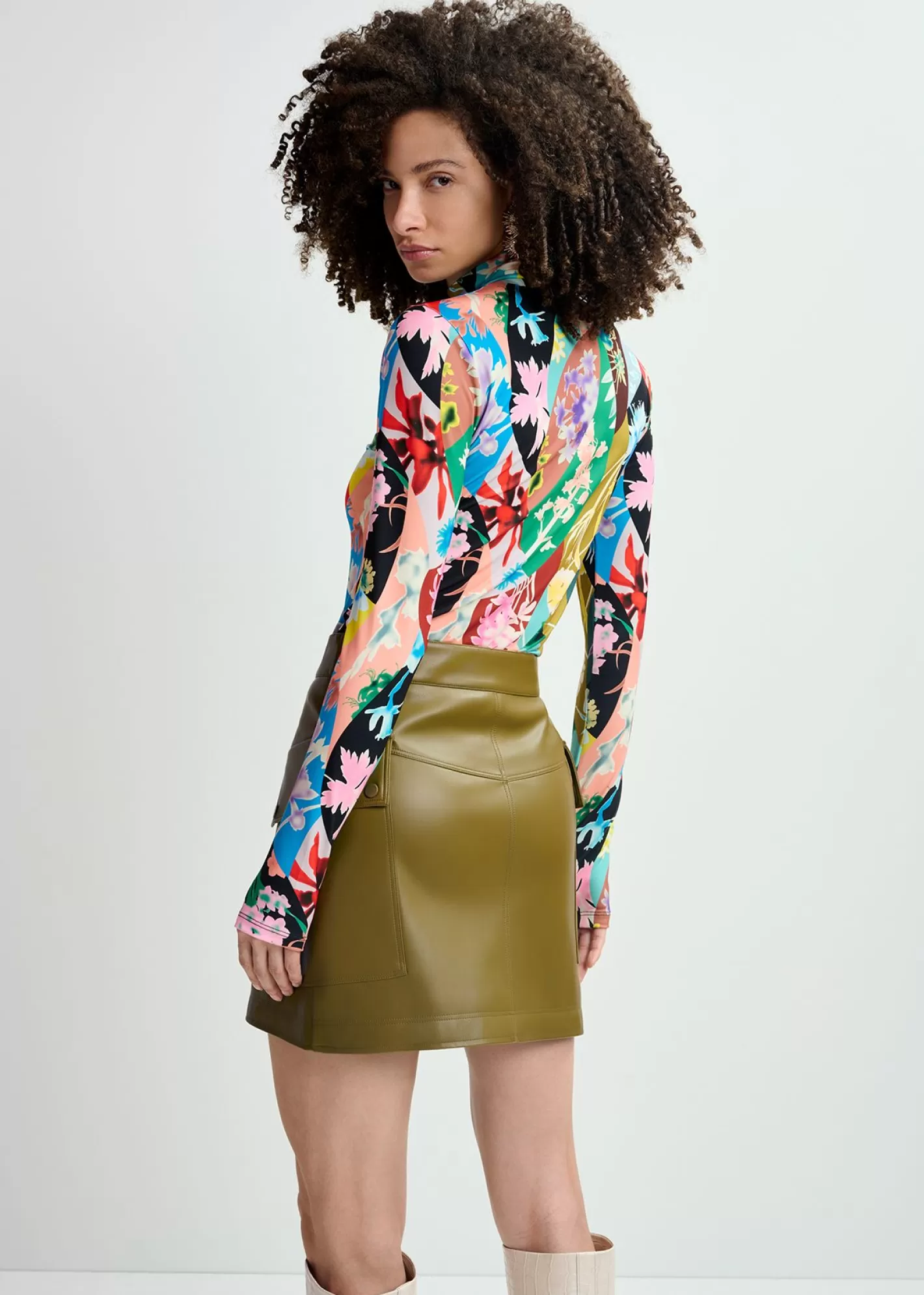 Sale Multicolor floral-print turtleneck top Fall 2024 Collection | Prints