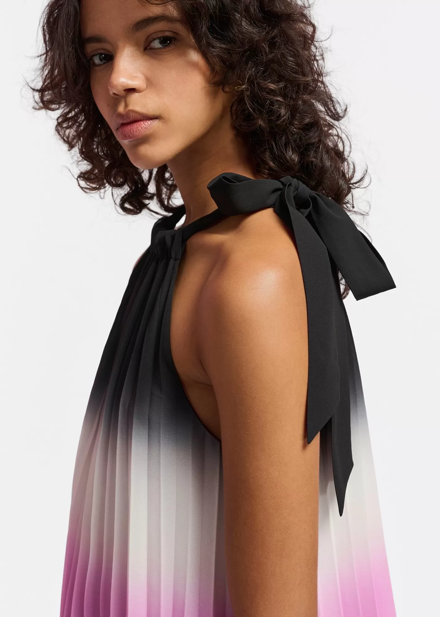 Store Multicolor plissé halter neck top with gradient effect Fall 2024 Collection | Tops & Blouses