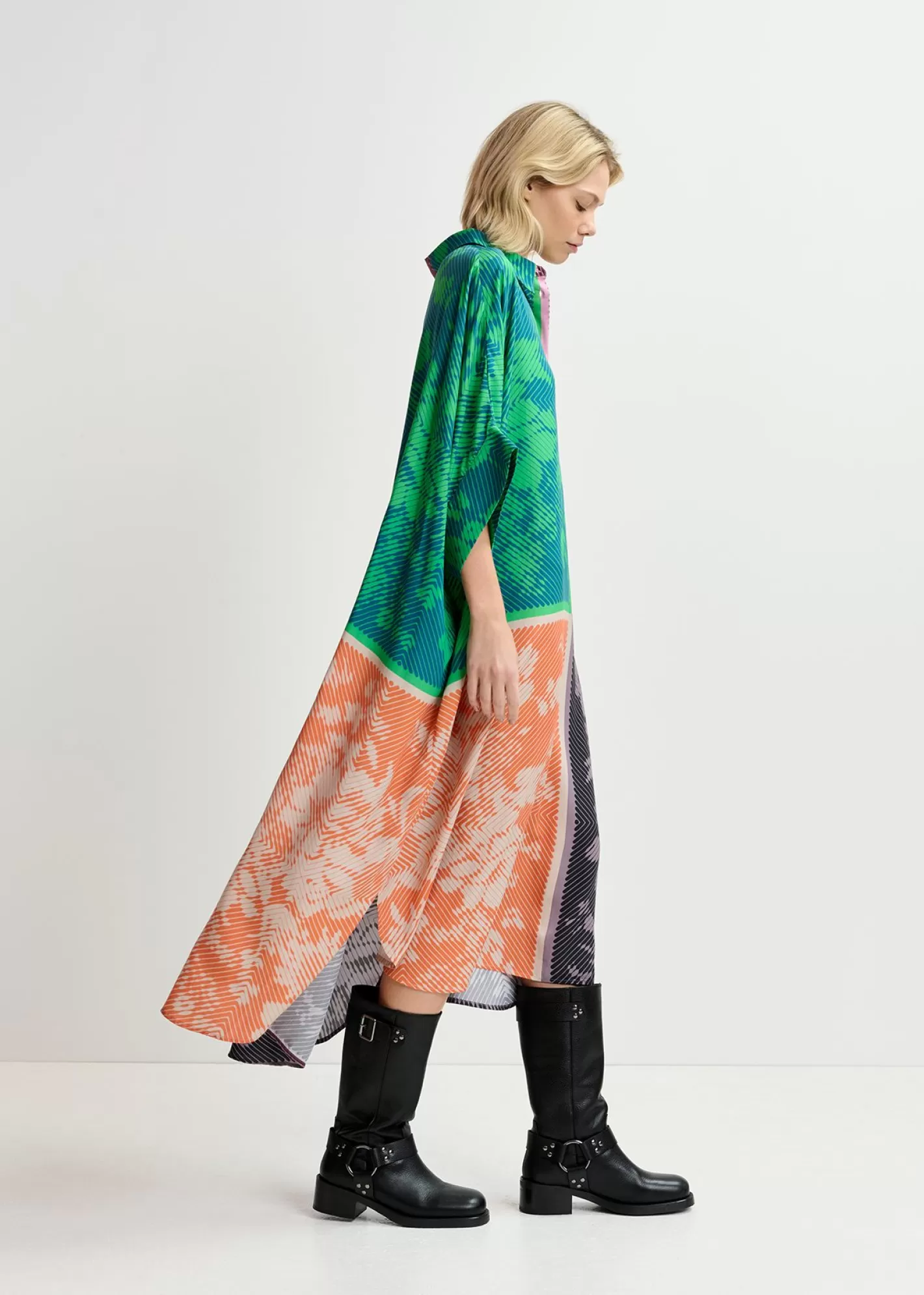 Shop Multicolor printed midi-length shirt dress Fall 2024 Collection | Prints