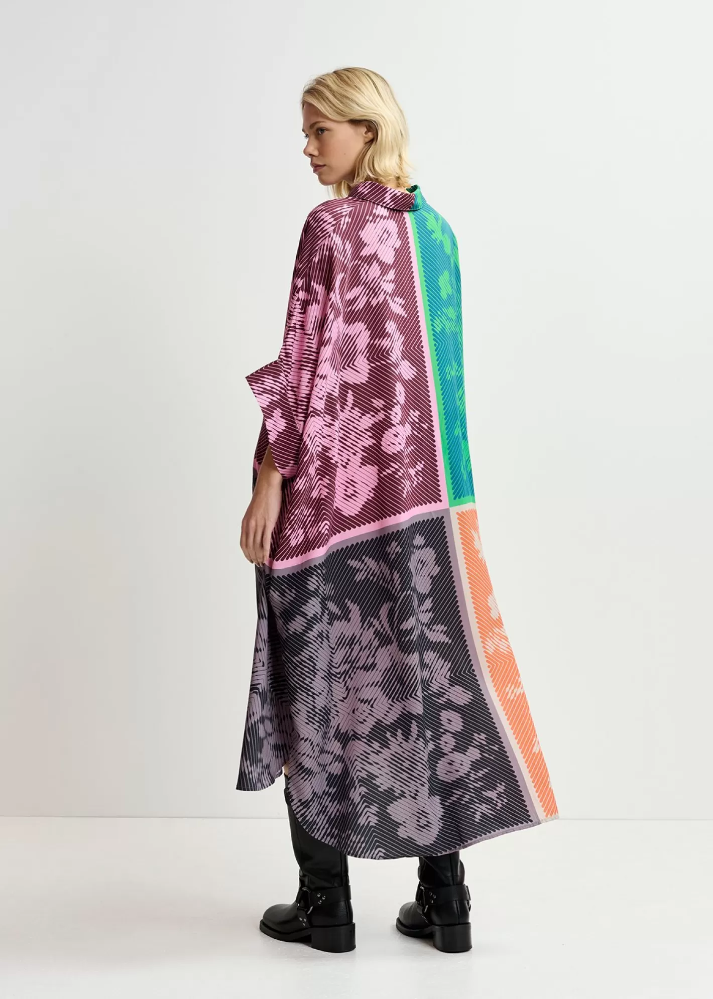 Shop Multicolor printed midi-length shirt dress Fall 2024 Collection | Prints