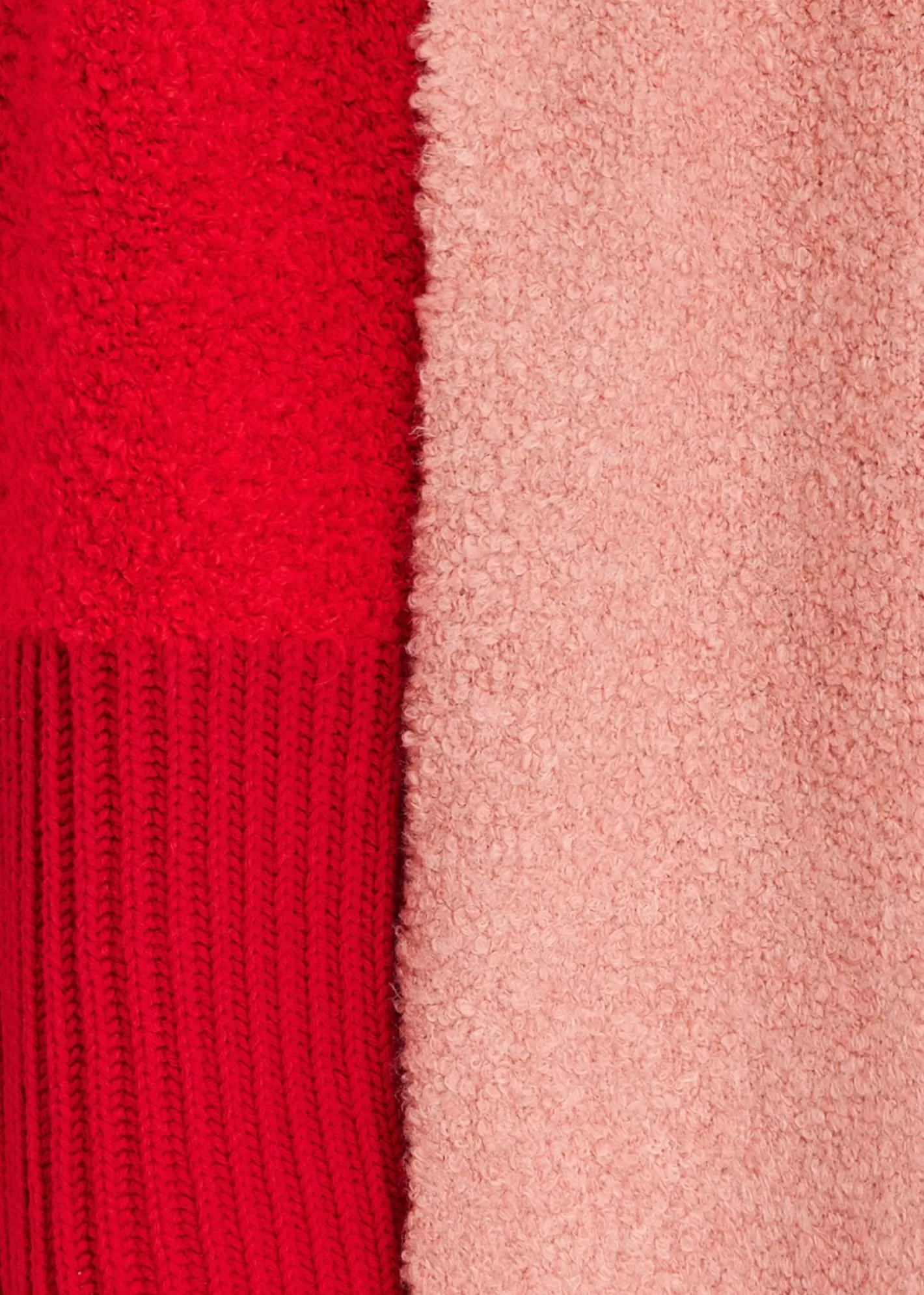 Clearance Red and vintage pink bouclé-knitted scarf Fall 2024 Collection | Scarves